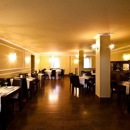 Hotel Restaurante Puente Romano Quincoces de Yuso Ngoại thất bức ảnh